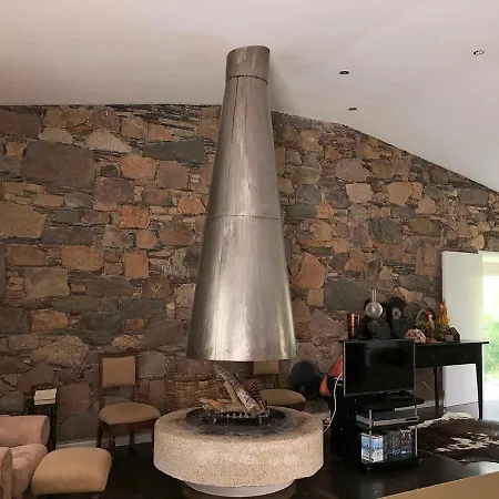 Casa Do Galo / Galo House